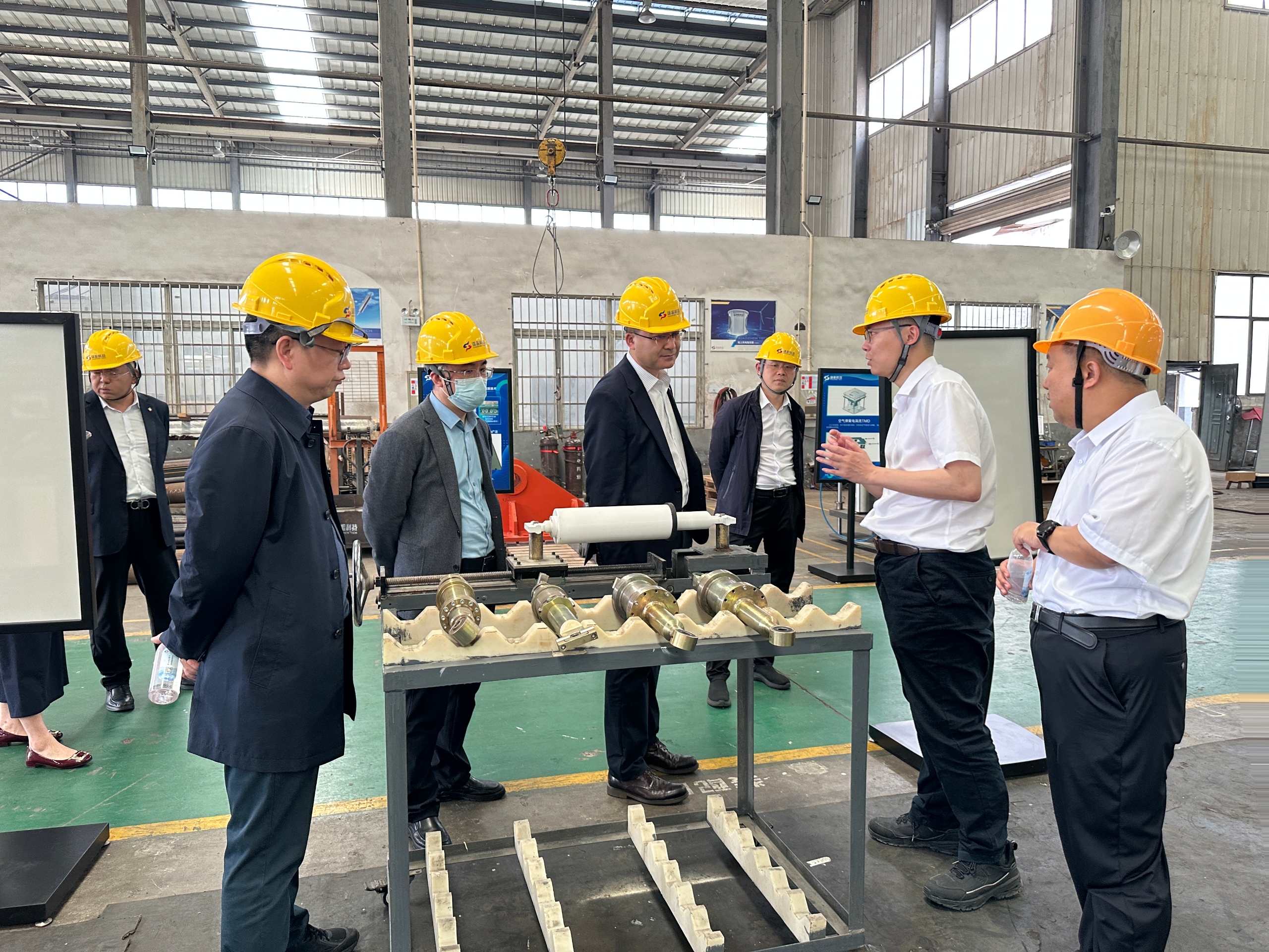 招商交科黨委書記、董事長張華一行調(diào)研瀟振科技 招商交科黨委書記、董事長張華一行調(diào)研瀟振科技
